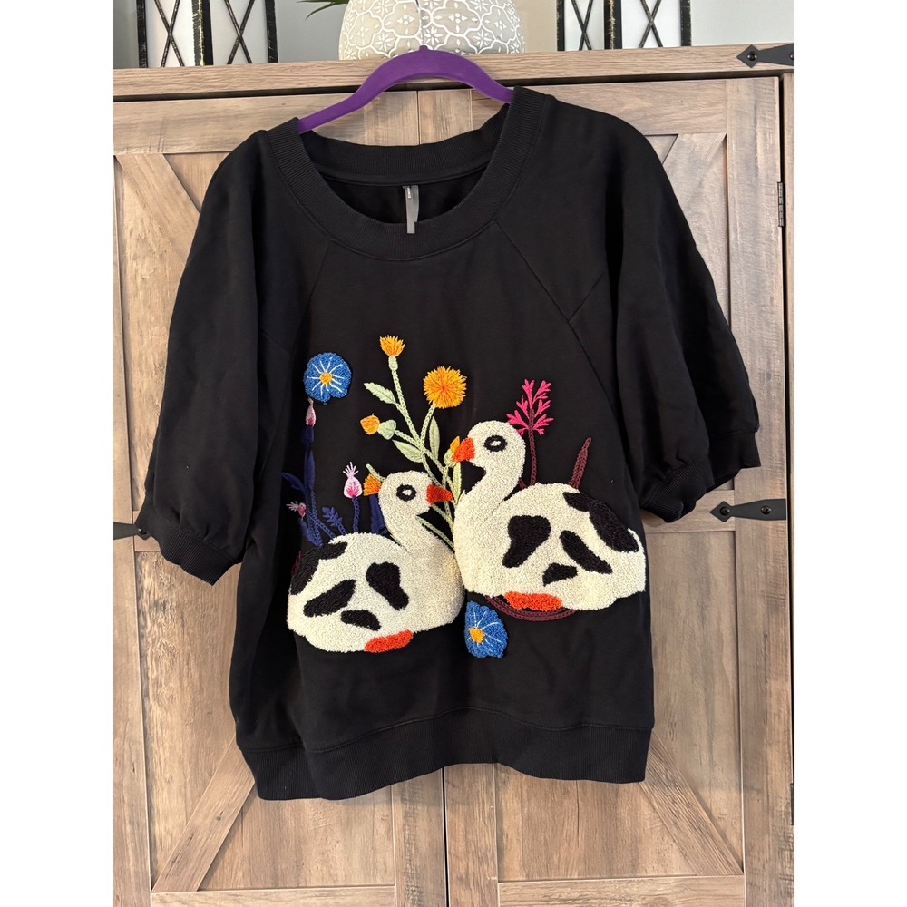 Anthropologie Embroidered Swan Floral Short Sleeve Sweatshirt Black Large